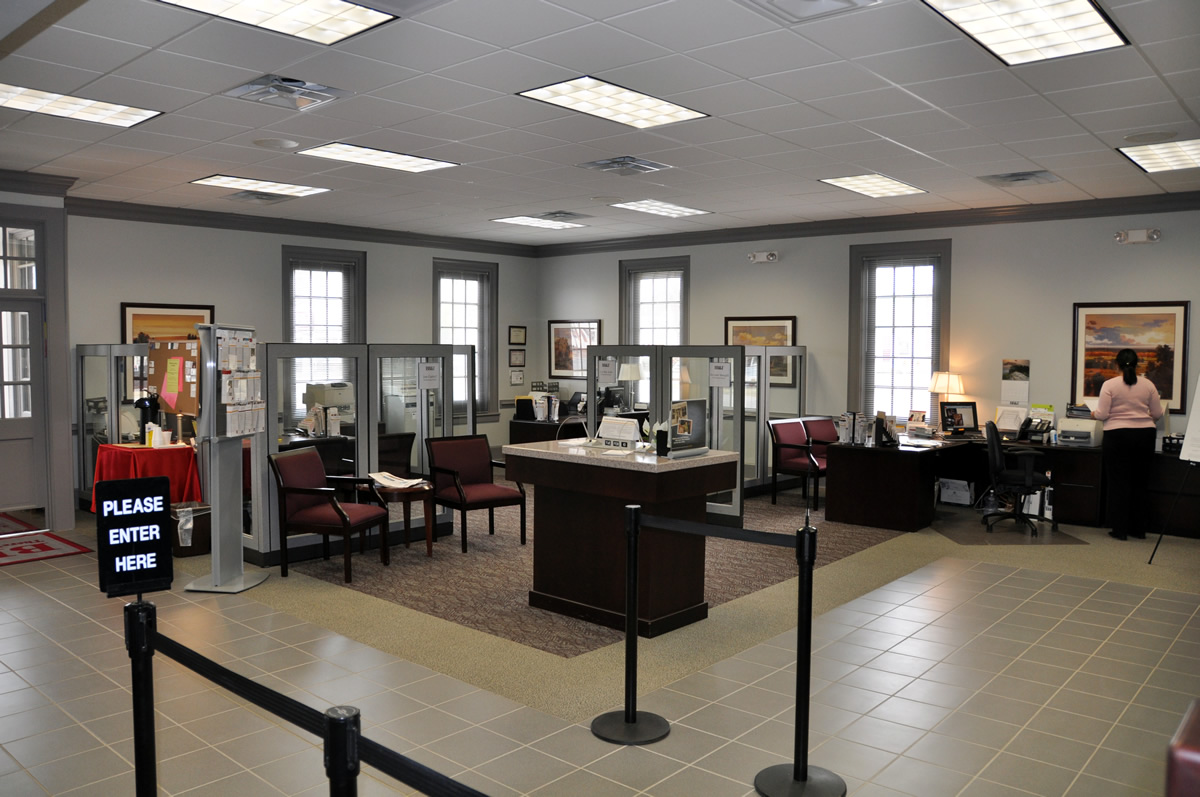 Newly renovated interior of BB&T lobby by Cypress Contracting