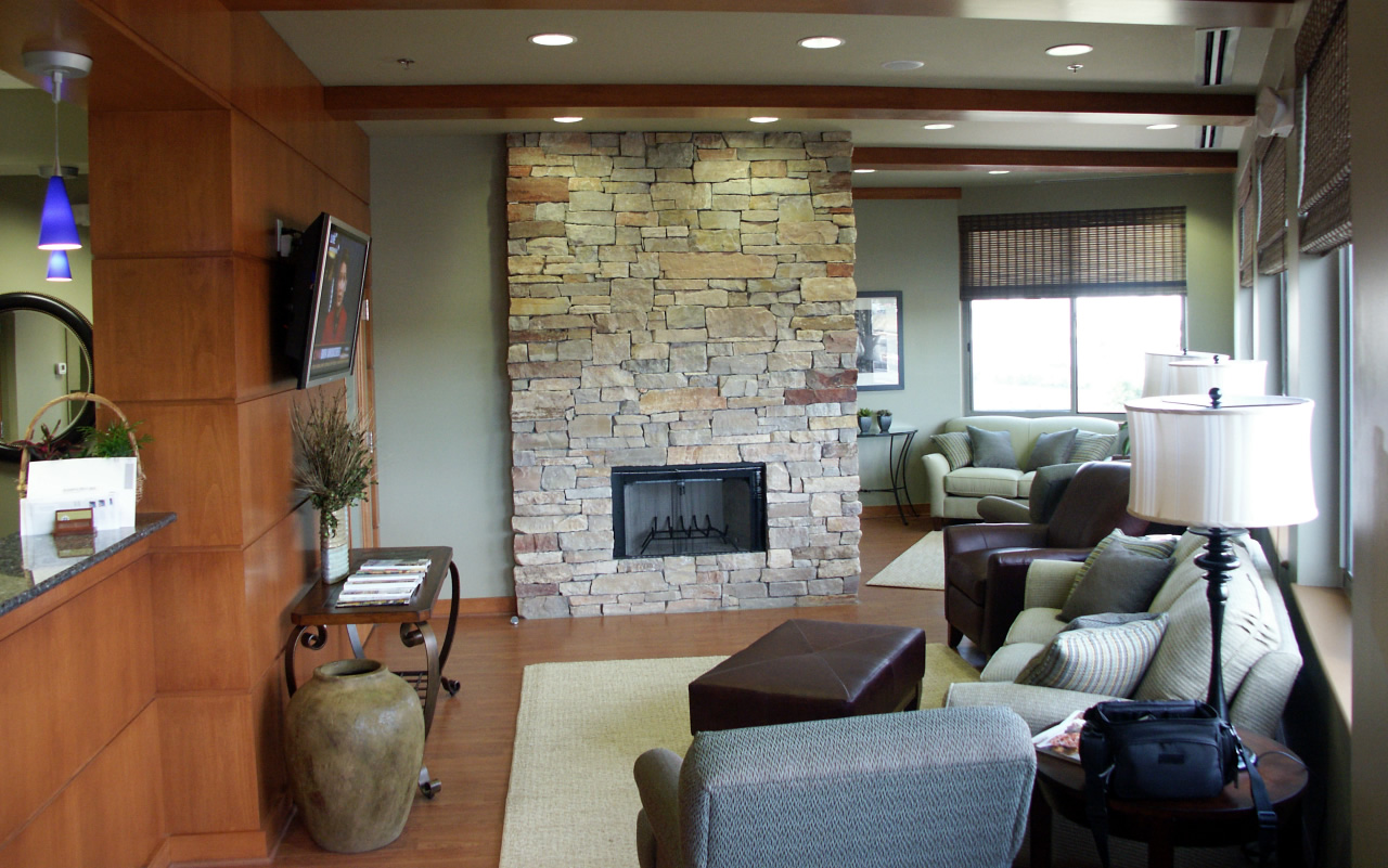 Ashbrook Center for Dentistry - Waiting Area